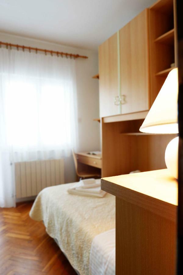 Apartment Ponos Krk Town Bagian luar foto